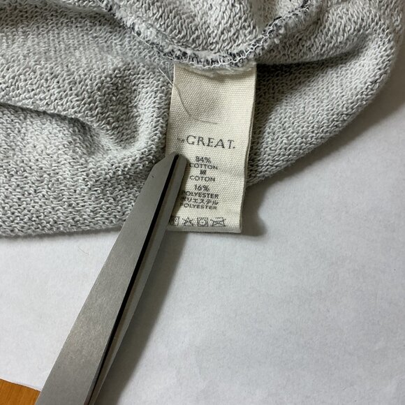 The Great. Heather Gray & Green Track Bears Cropped Sweatshirt Size 1 US S - Picture 7 of 7